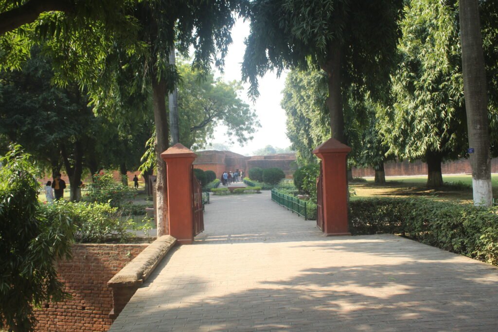 front view of nalanda khandar