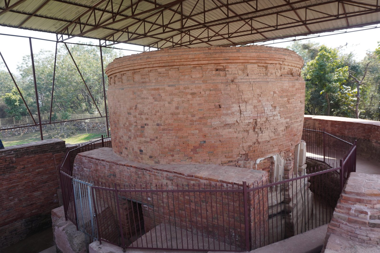 maniyar monastery, rajgir