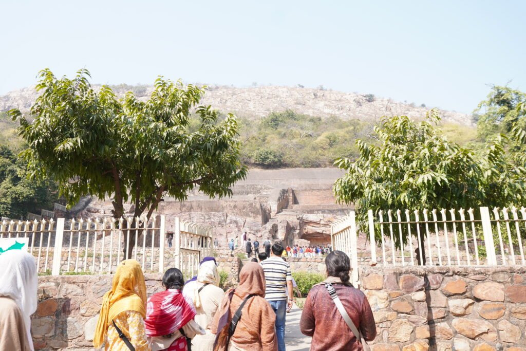 son handar cave  view from front 