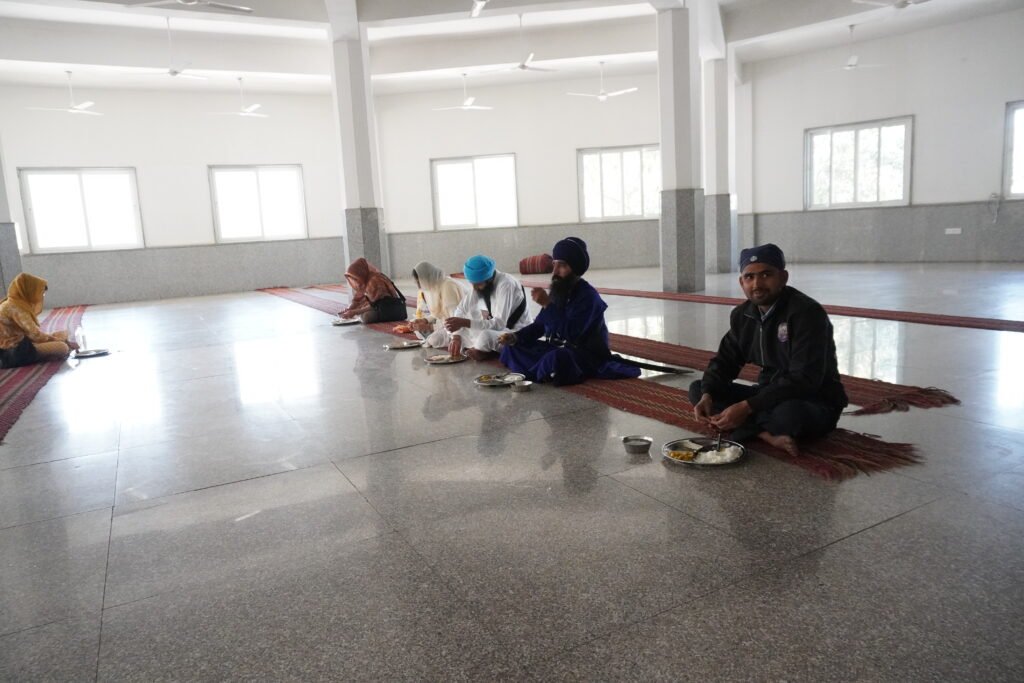 Langar On Rajgir Gurudwara