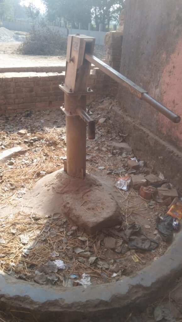 damaged handpump