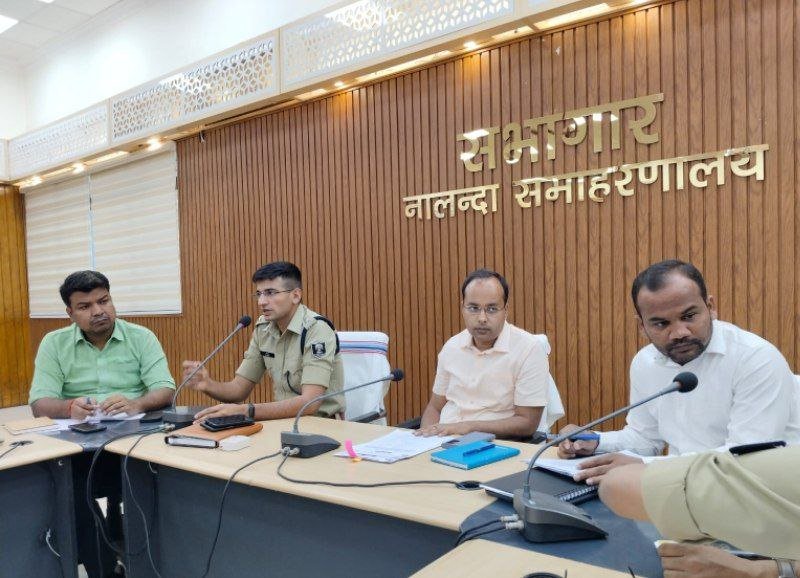 nalanda dm and sp doing meeting for ramnavami