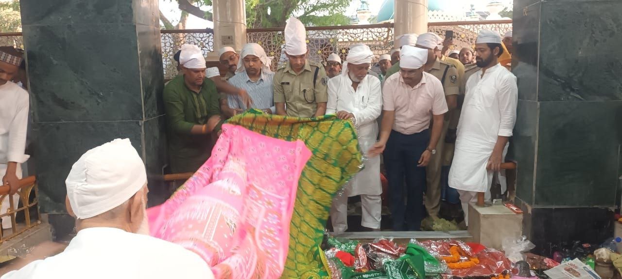 DM and SP at makhoom sahab dargah
