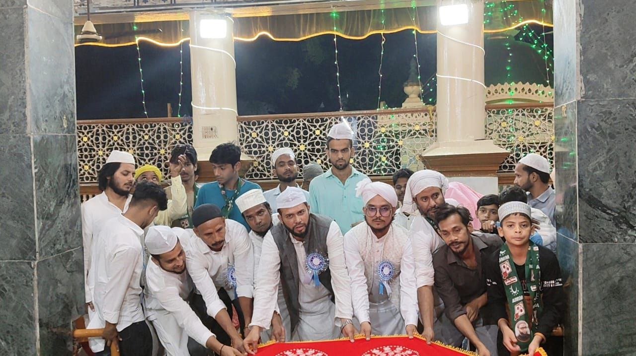 मखदूम शर्फुद्दीन यह्या मनेरी की मजार