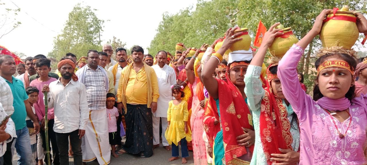 कलश शोभा यात्रा