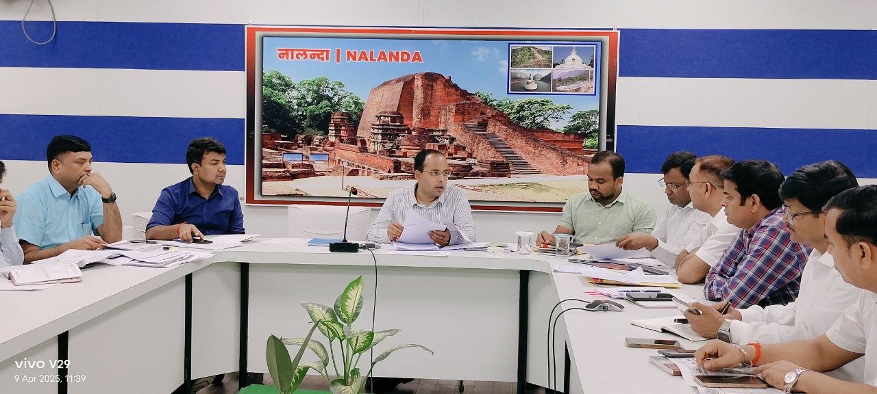 nalanda dm held a meeting