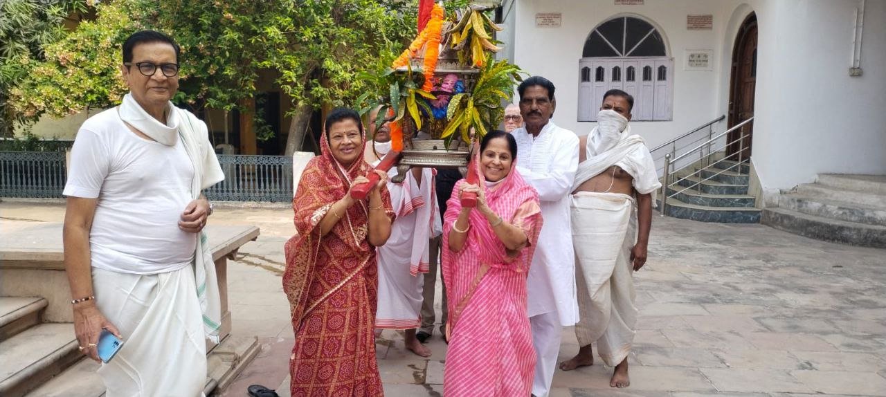 पावापुरी में भगवान महावीर का जन्मउत्सव