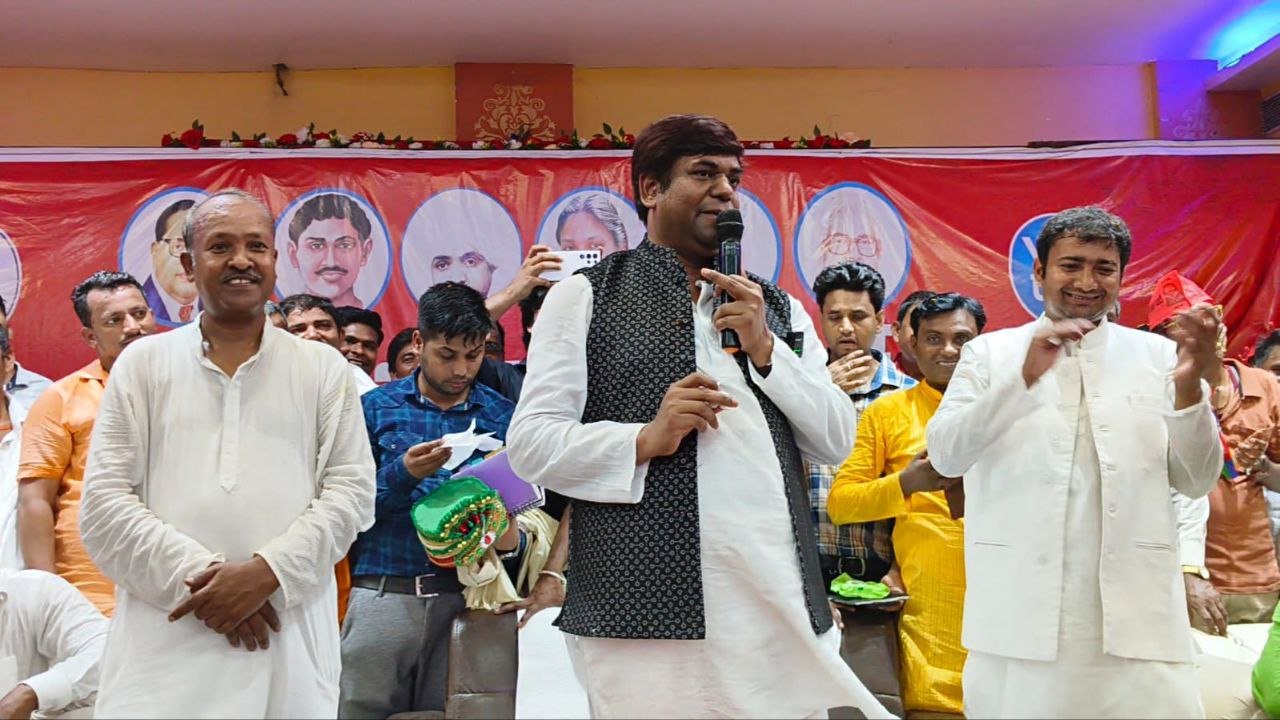 Mukesh Sahni's roar in Nalanda workers' conference