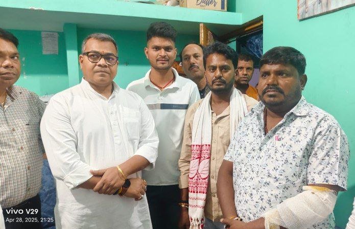 Jamui MP Arun Bharti reached to meet LJP (R) district president Satyendra Mukut, Chirag Paswan expressed concern