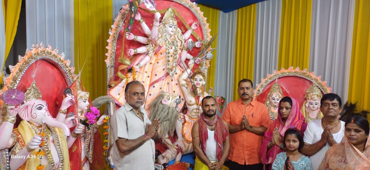 बाजार अड्डा में श्री चैती दुर्गा पूजा समिति
