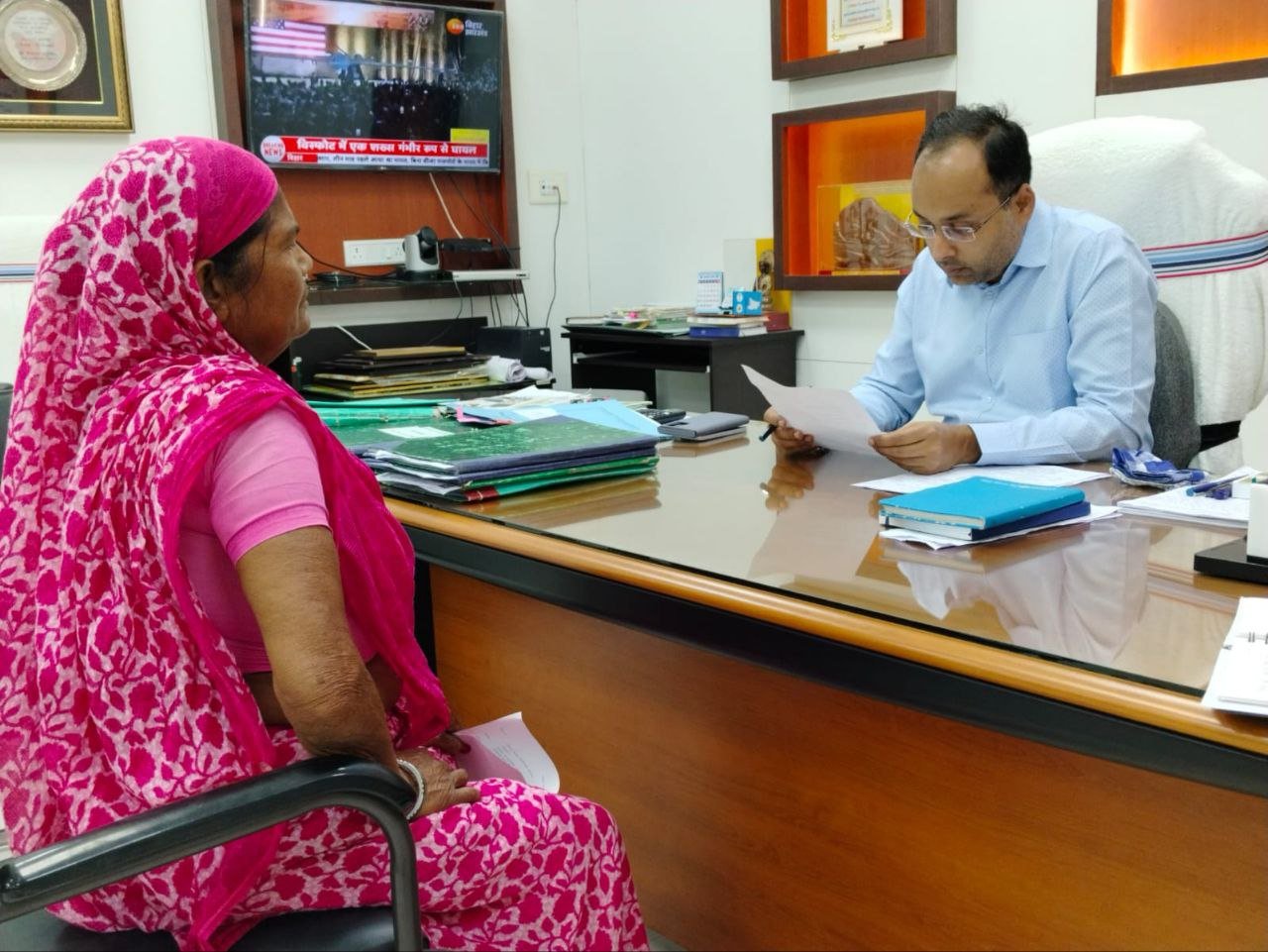 DM heard 25 complaints in Janta Darbar and gave instructions for immediate action