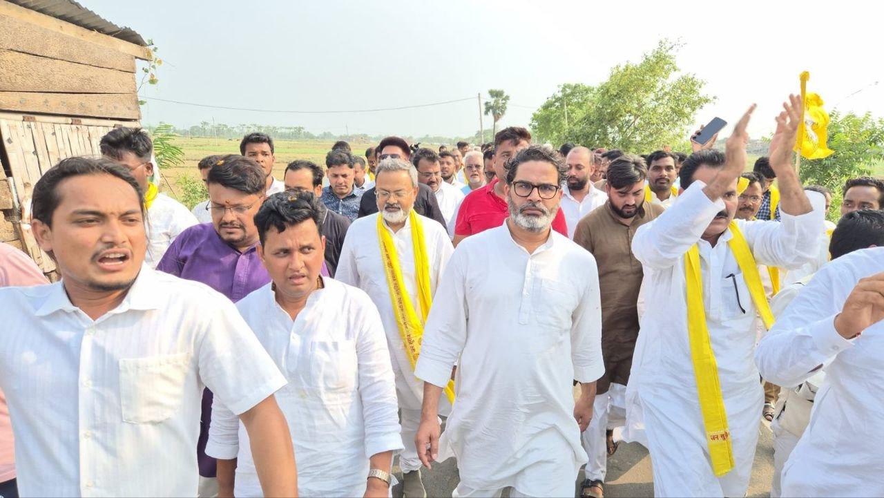 Prashant Kishore was not allowed entry into CM Nitish's village Kalyan Vigha, villagers allege - he was put under house arrest