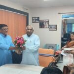 The introduction ceremony of the Vice Principal as a parent was held at Saraswati Vidya Mandir, Hasanpur
