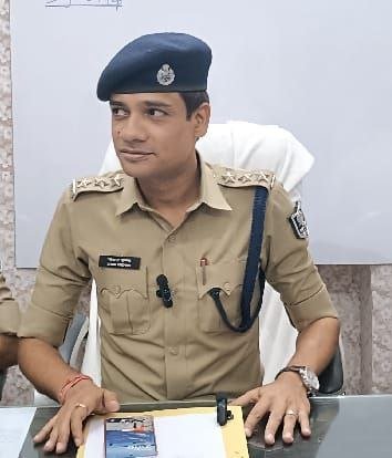 Two accused of firing on police in Islampur arrested, sent to jail