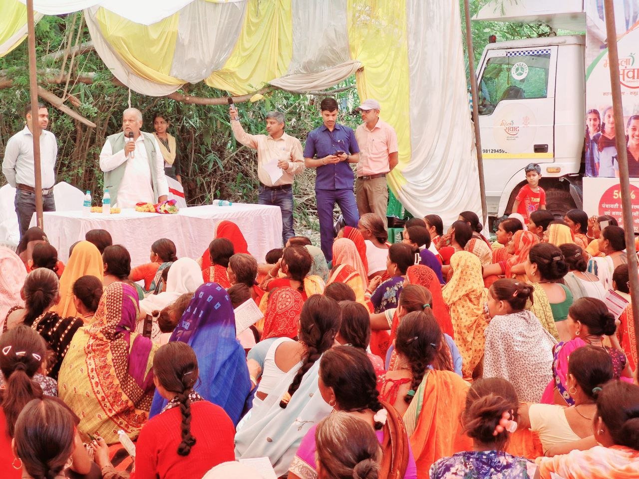 Women's voice got strength, 'Mahila Samvad' program was held in Eksari village