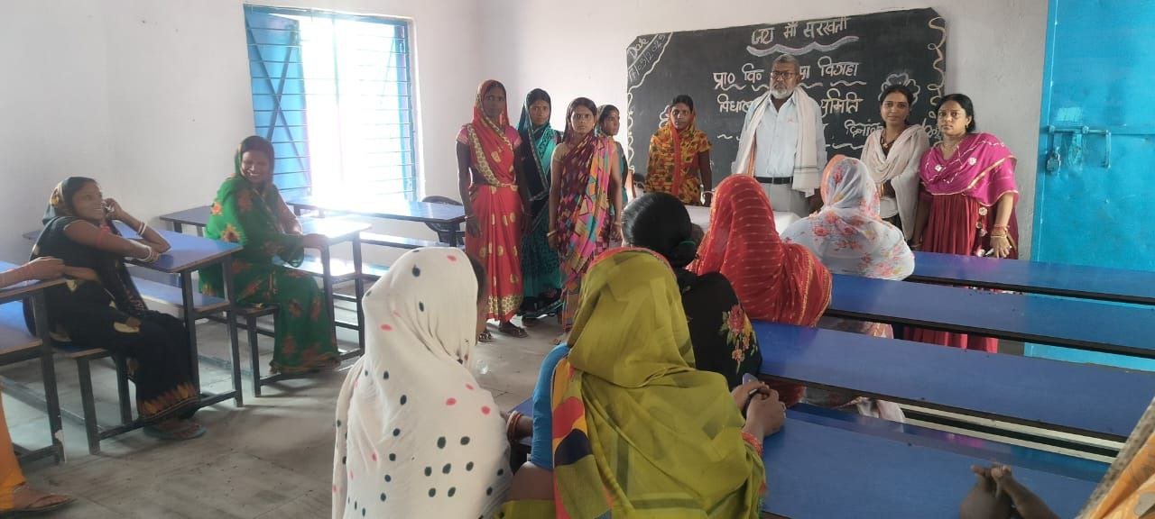 Peaceful formation of education committee in primary school Nehusa Bigha in presence of police