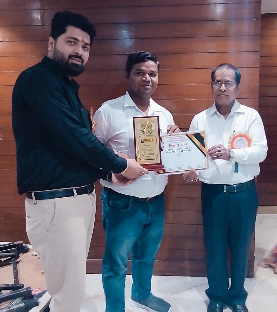 Vicky Kumar Singh, Director of Saint Joseph School Khudaganj, honored with Shiksha Ratna Award