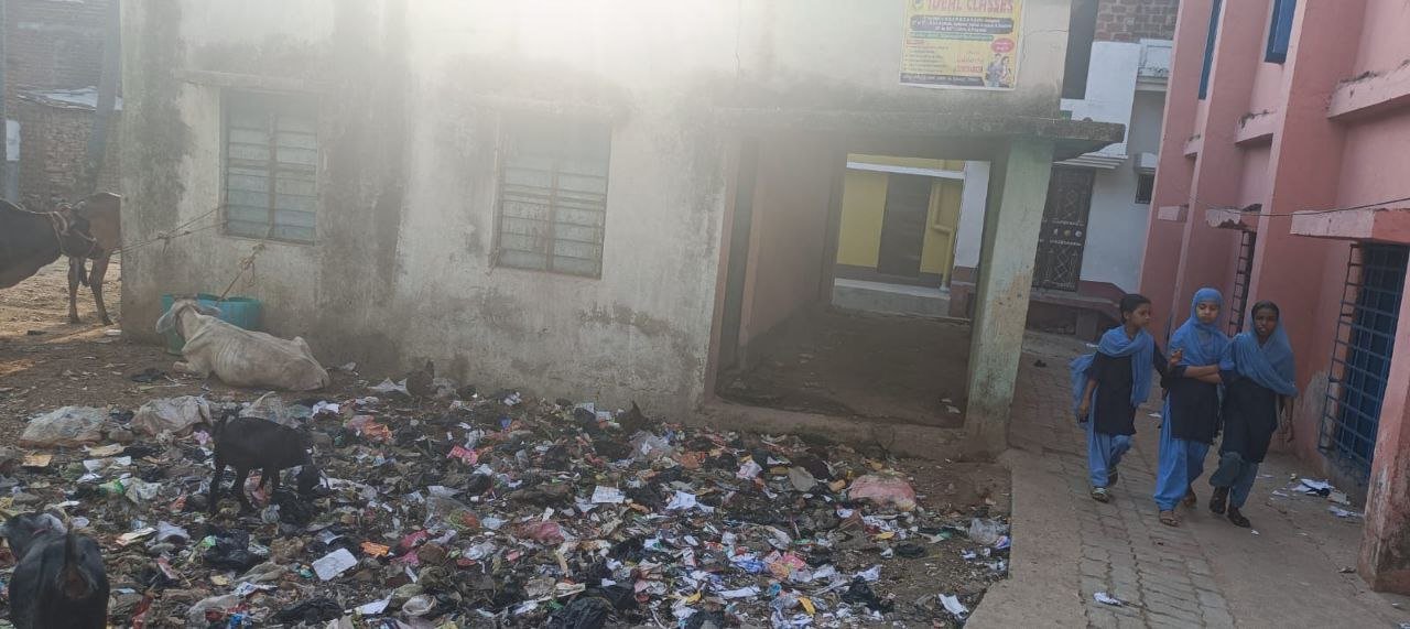 Anganwadi center in Malhabigaha becomes garbage site, threat to children's health