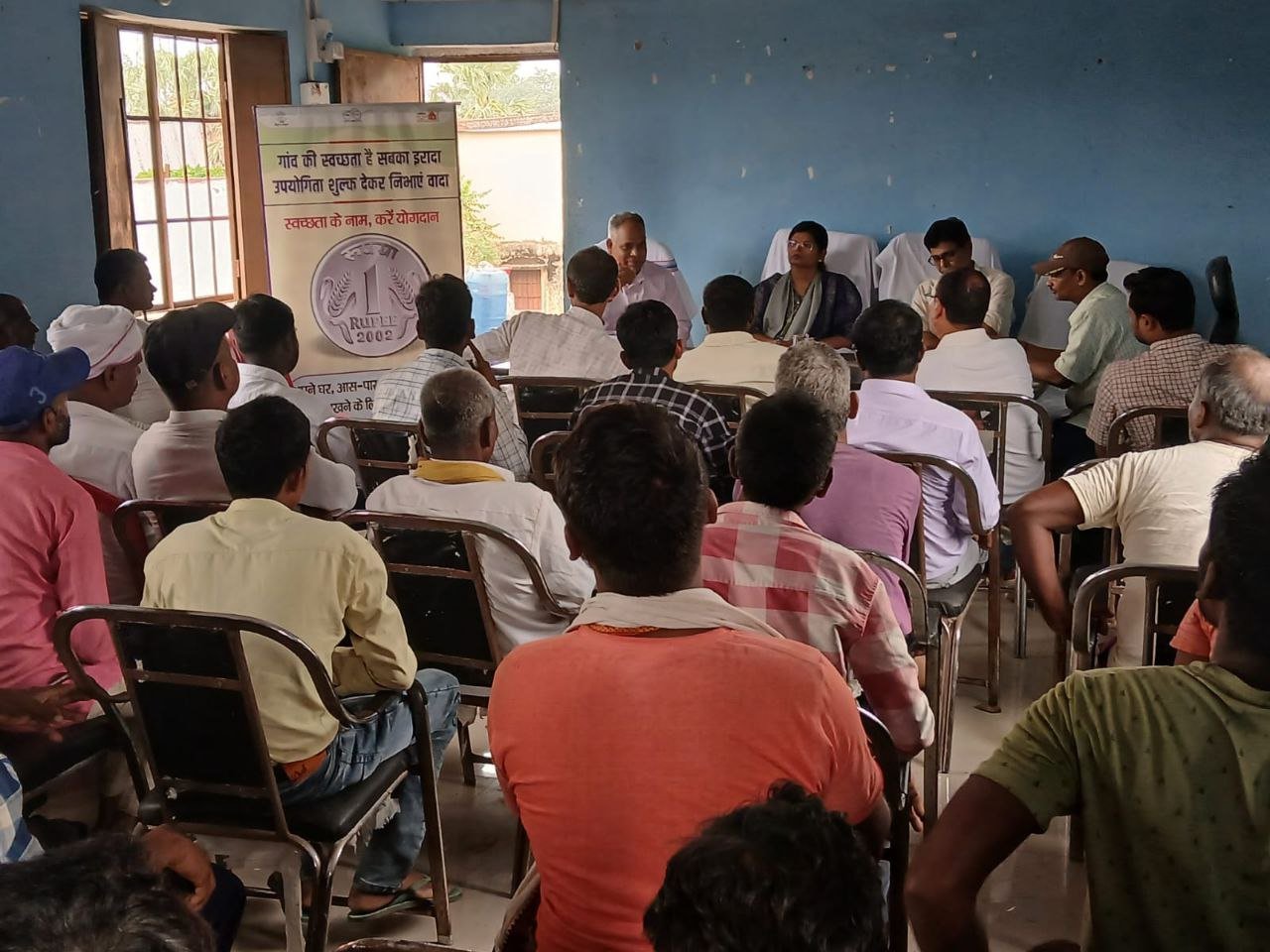 Meeting chaired by BDO regarding garbage collection and sanitation system, monthly fee fixed from each house