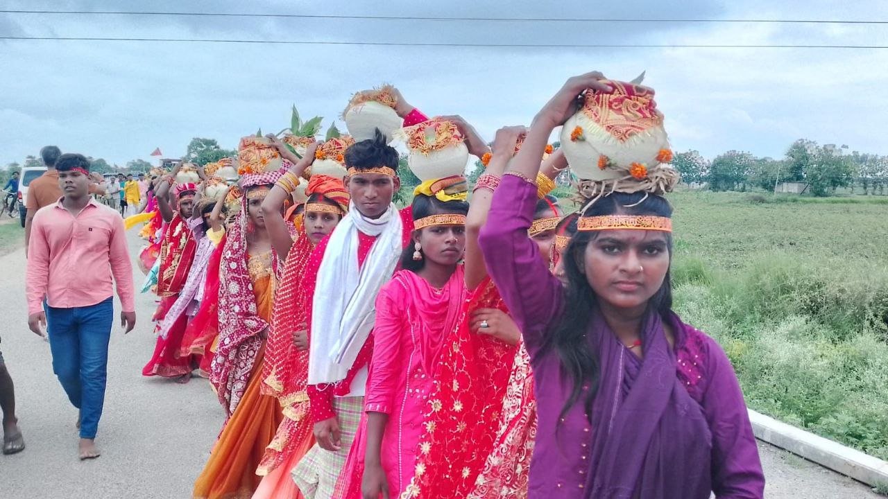 501 girls took part in the Kalash Yatra, cheers echoed in the devotional atmosphere