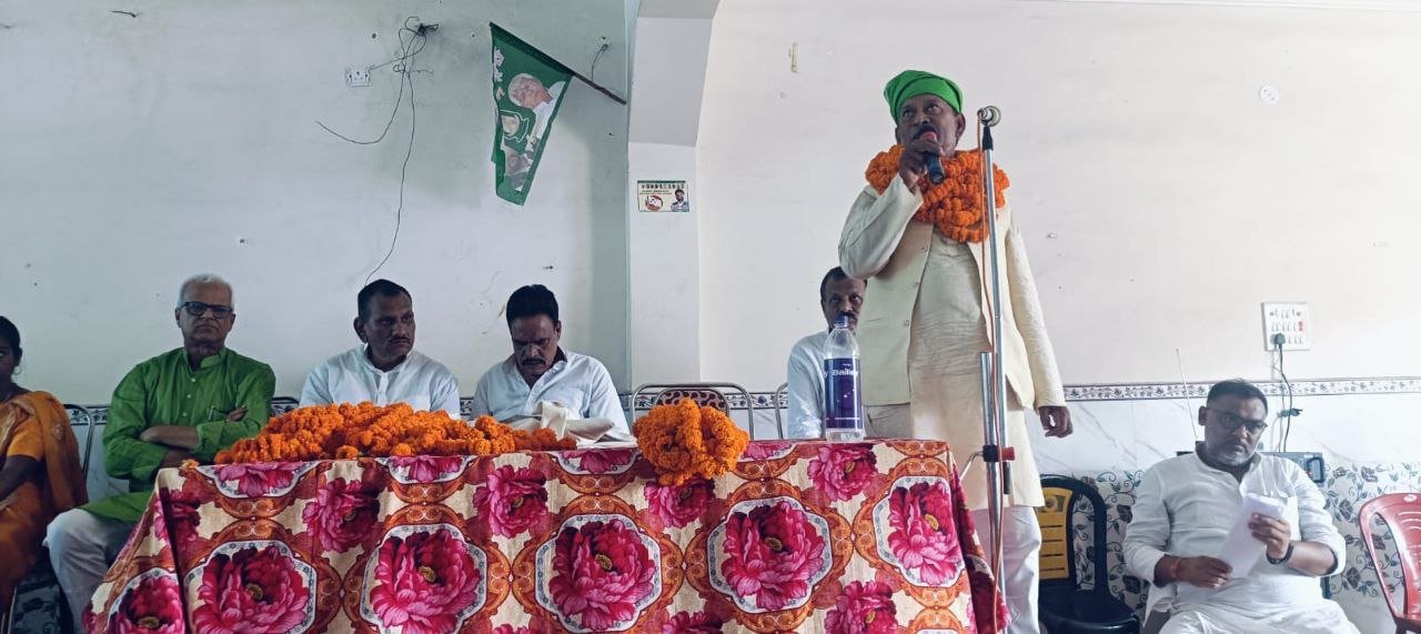 For the third time, Mohd. Israel alias Barbaad Singh was elected unopposed as RJD block president