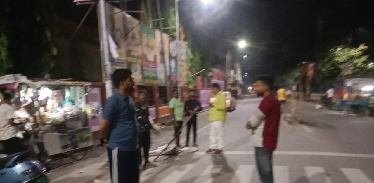 Bihar Sharif Municipal Corporation launched a campaign to remove posters and banners