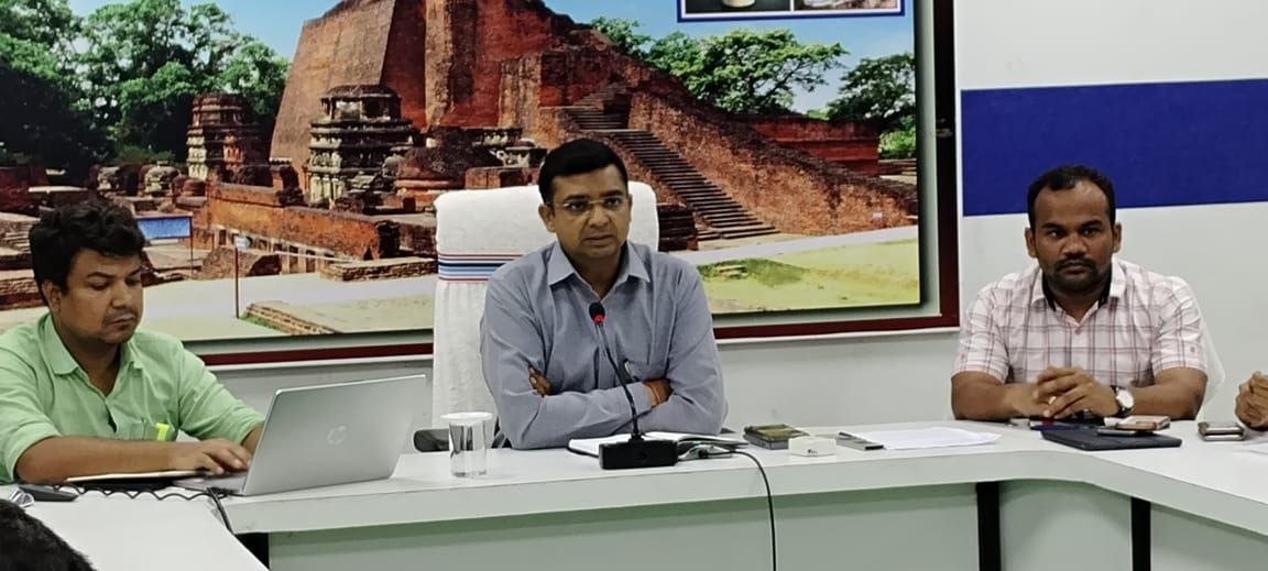 Preparations complete in Nalanda for transfer of increased social security pension on July 11, DM Kundan Kumar gave guidelines through video conferencing