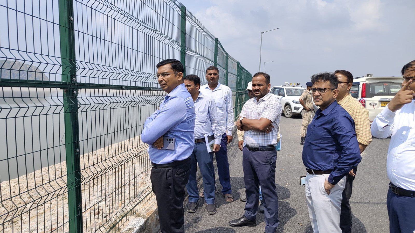 DM inspected Ganga water supply scheme and Panchane irrigation scheme, 50 thousand farmers will get benefit