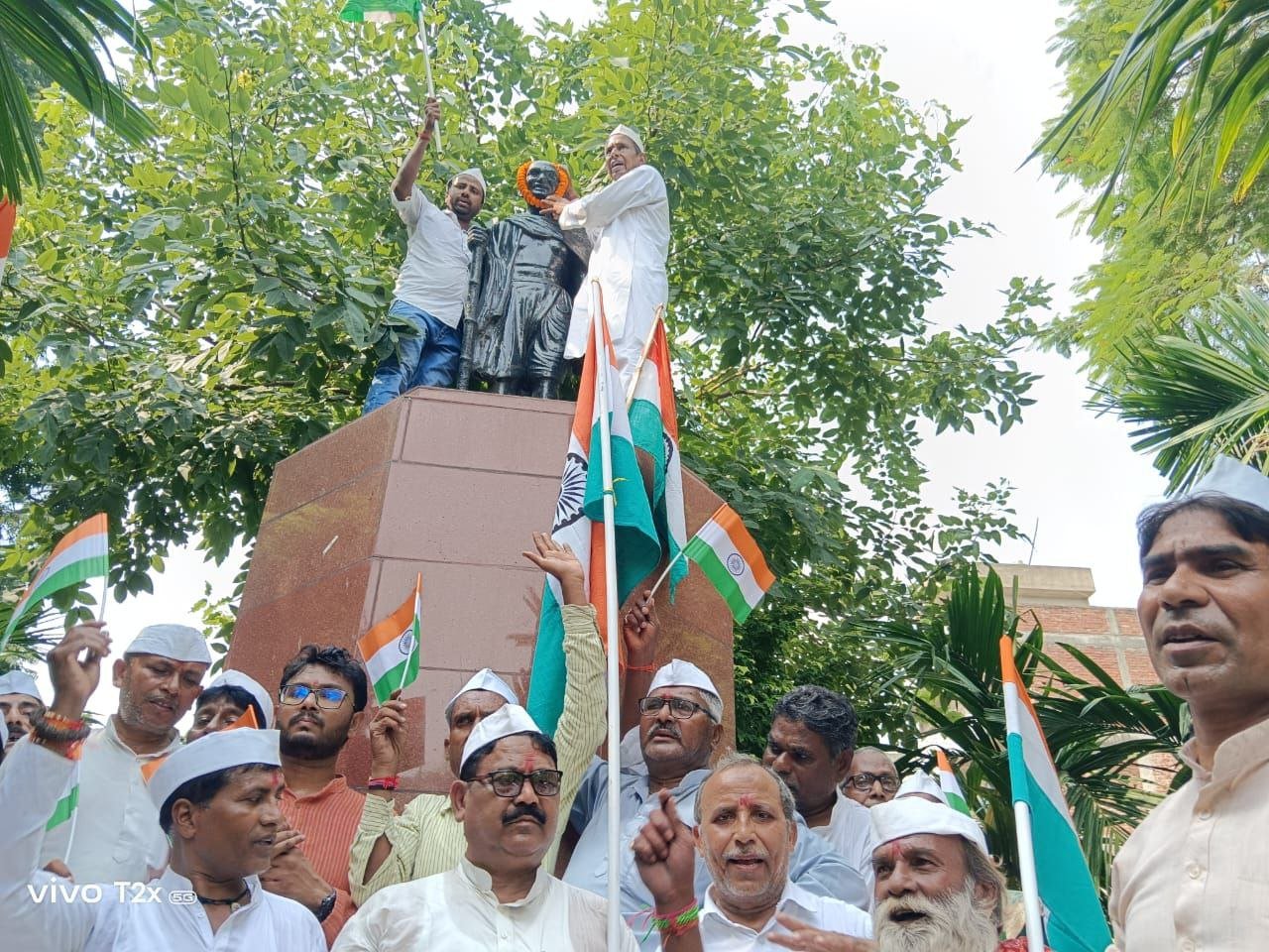 Congressmen's tricolour march in Nalanda on August Revolution Day, pledge for the unity and integrity of the country