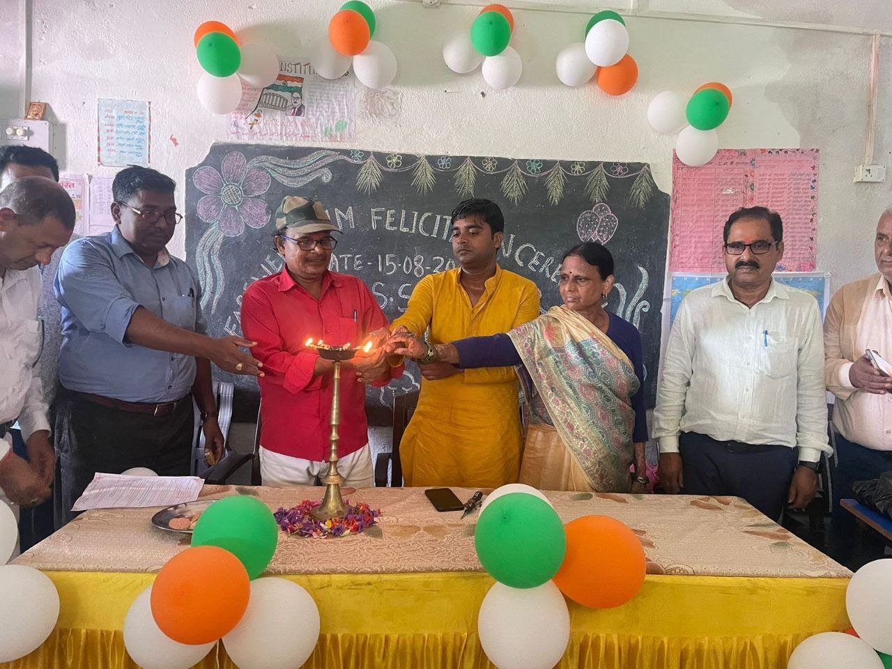 The school family became emotional during the farewell ceremony, teacher Nirmala Kumari and head teacher Gautam Kumar were given farewell