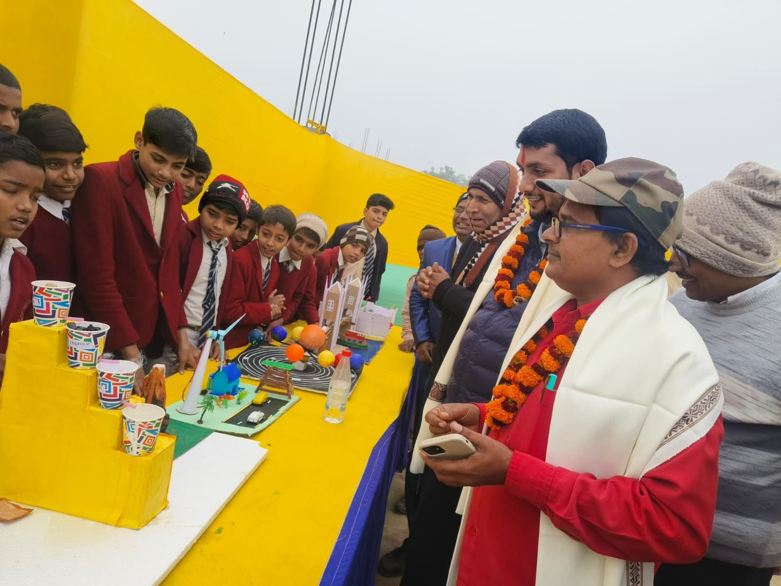 Vidya Niketan students displayed their talent in the science exhibition, and were appreciated by the guests.