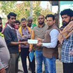 An elderly man died in the fire at Haraul village; his family received four lakh rupees in assistance.