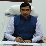 The in-charge headmaster of Tharthari school has been suspended for accepting bribes; the DM has ordered an inquiry.