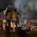 Maruti Brezza burnt to ashes in Narsanda market, chaos ensues