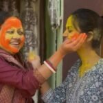Holi was celebrated in a peaceful atmosphere in Chandi, a unique confluence of colours and brotherhood was seen.