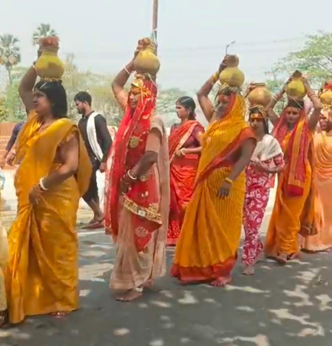 Grand 'Kalash Yatra' of 251 Devotees in Sartha Panchayat; 'Akhand Kirtan' Begins Today
