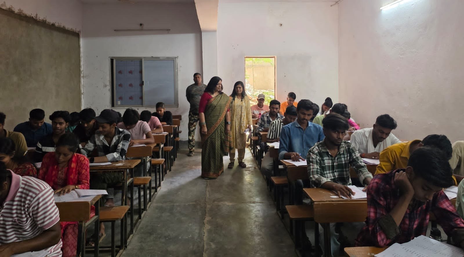 Semester-2 Examination Concludes in a Peaceful Atmosphere at Nalanda College Centre