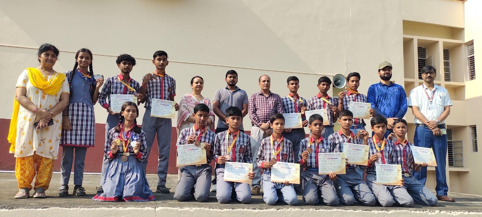 Kendriya Vidyalaya Rajgir Shines at Patna Divisional Sports Competition; Athletes Win Multiple Medals