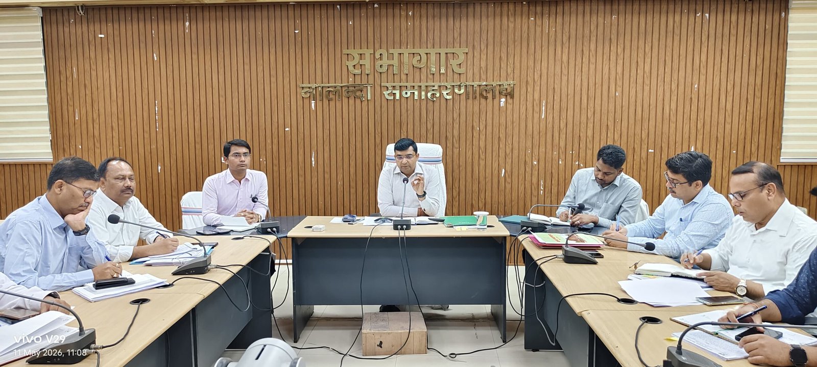 DM warned officials on public grievance redressal, restoration and development plans