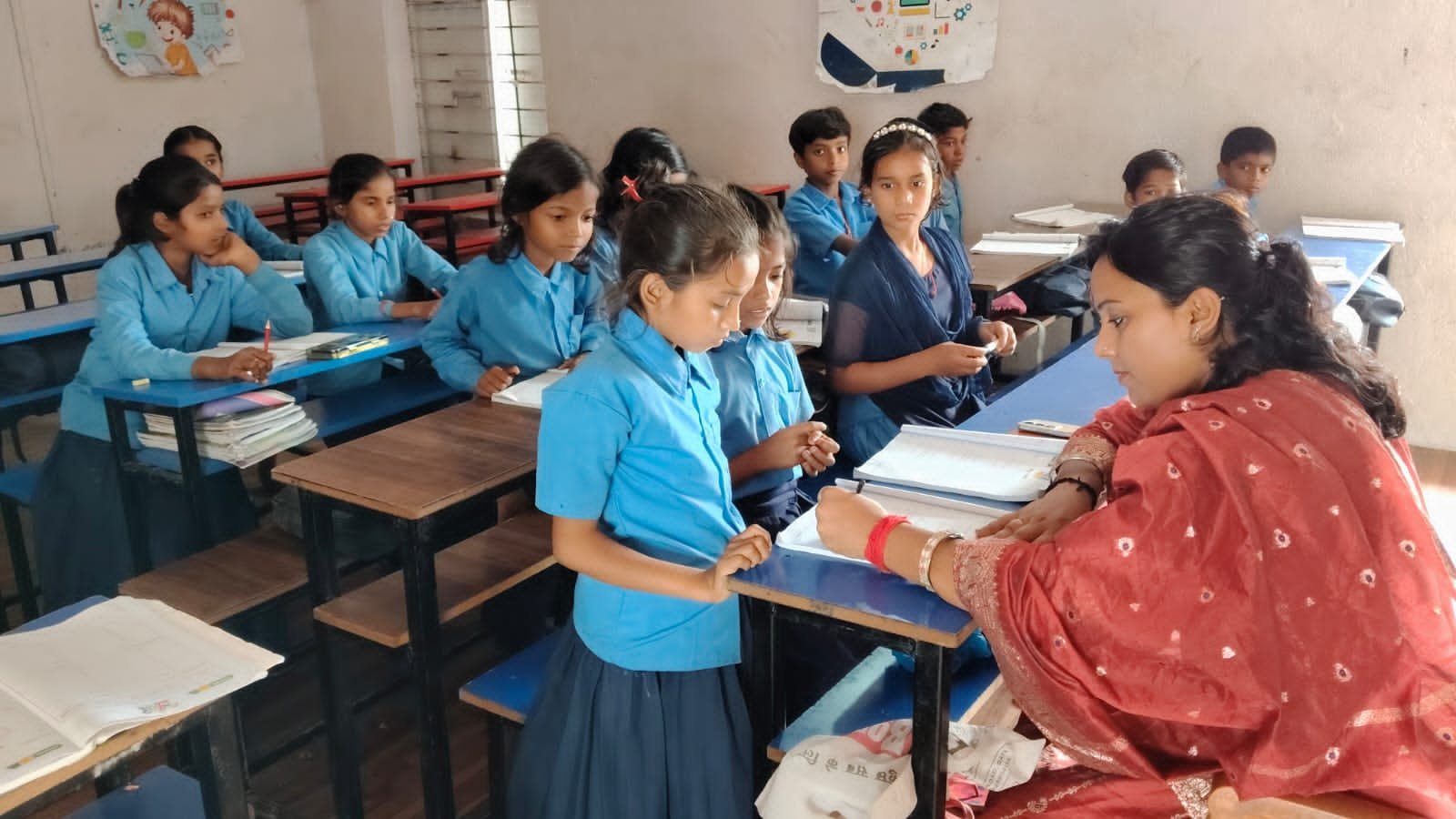 District Education Officer strict regarding improvement in education system, conducted surprise inspection of government schools and gave necessary instructions.
