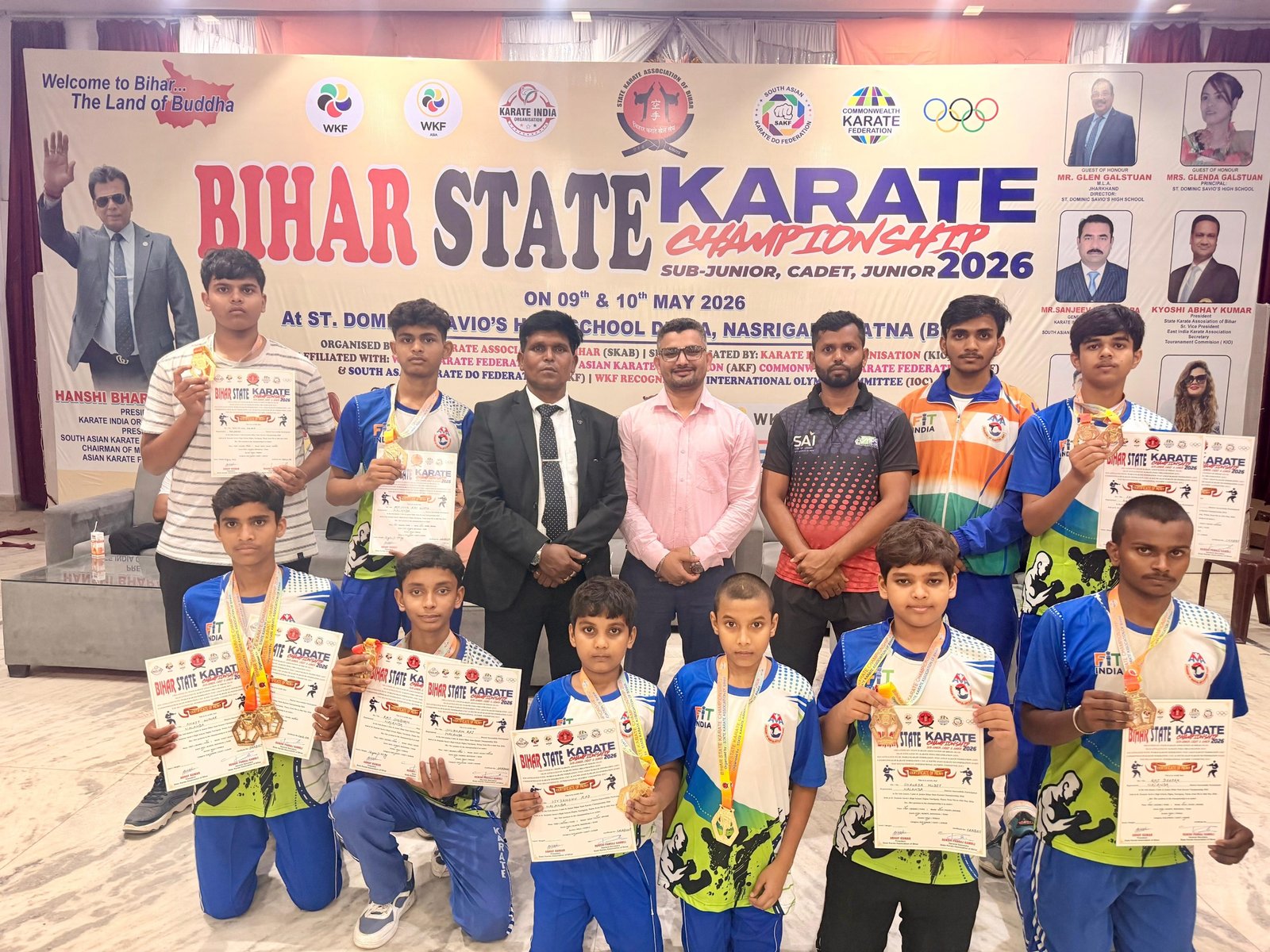 Nalanda players won 19 medals in the state karate competition, increasing their honor.