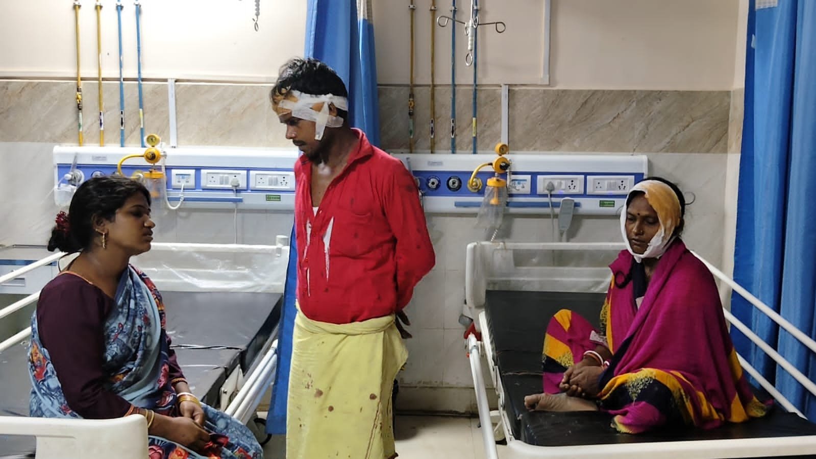 Land dispute takes violent turn: 6 people of the same family injured in Sirnawan, two accused arrested
