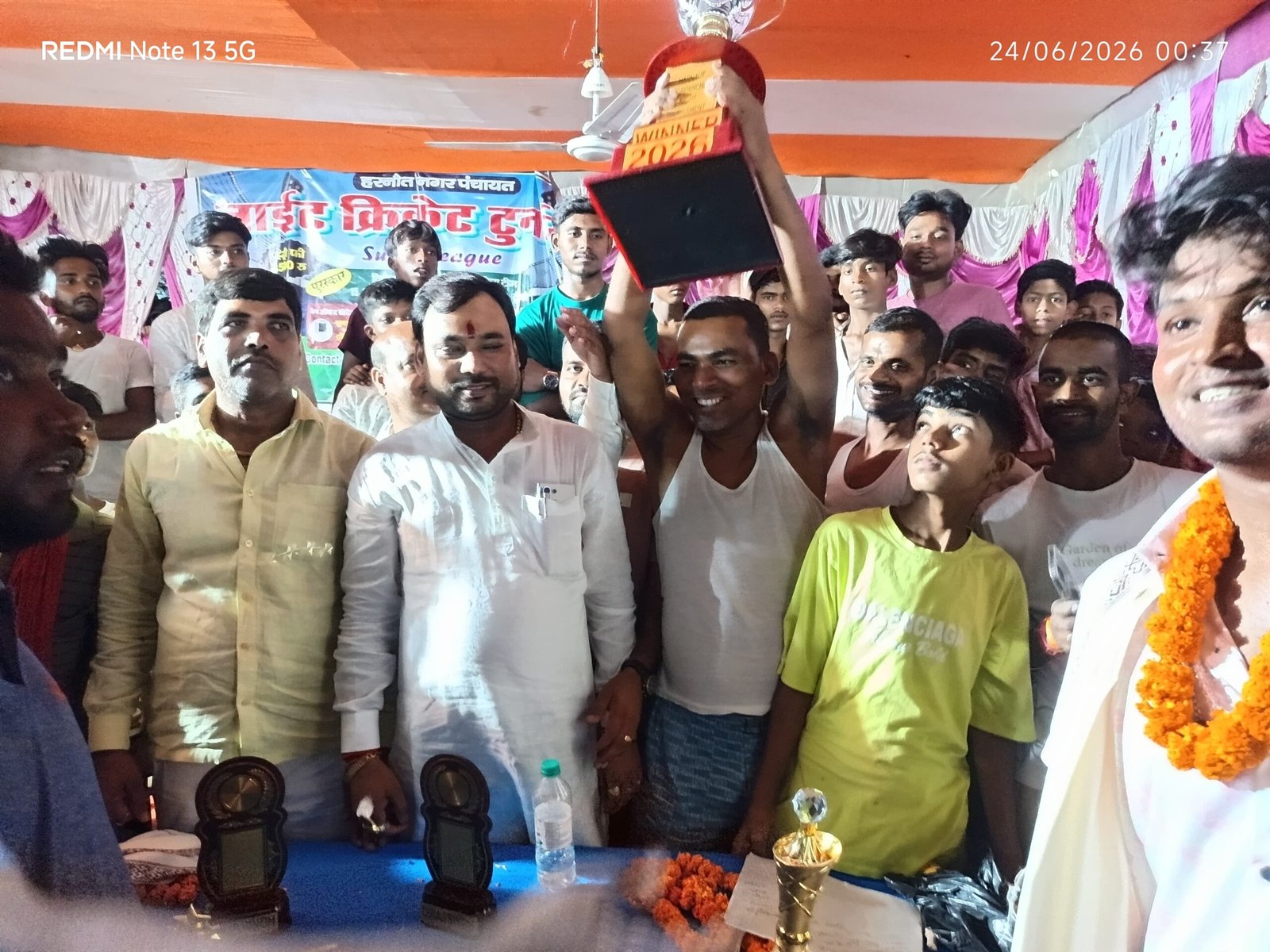 Harnaut Night Cricket Tournament concludes in thrilling fashion; Kundan-11 wins title after defeating Railway Quarters by 8 wickets