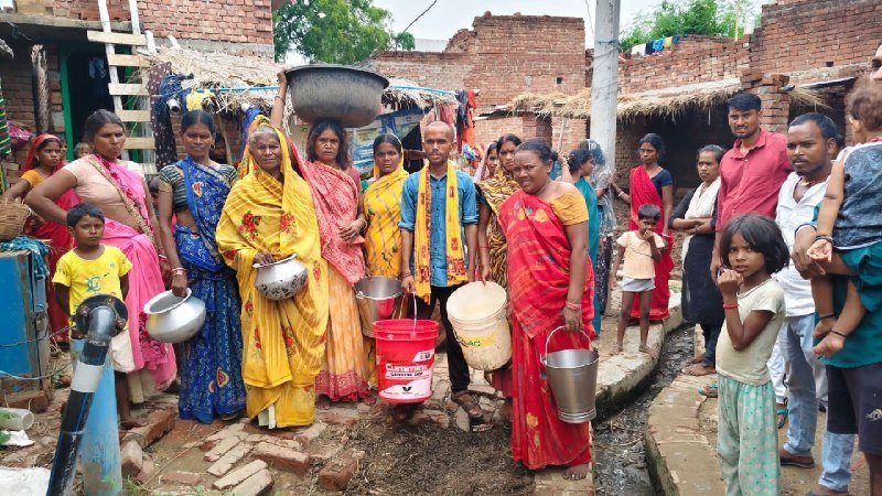 Tap-water scheme stalled for 7 months; Devbigha villagers desperate for every drop of water, forced to drink contaminated water.