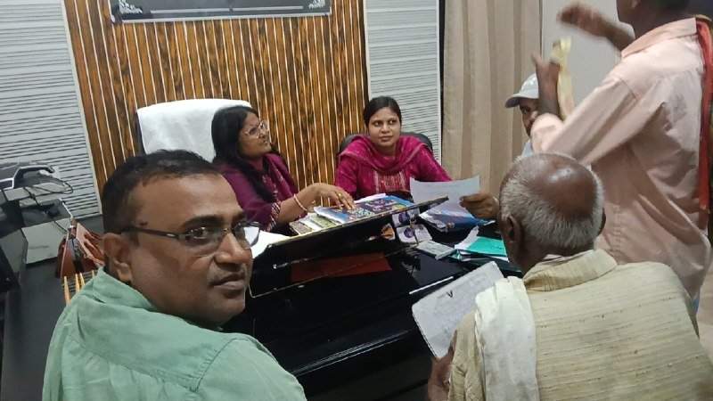 12 cases heard at Harnaut Janata Darbar; seven land disputes resolved promptly.