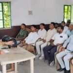 Executive assistants have sounded the bugle for a protest demanding regularization and an increase in honorarium.