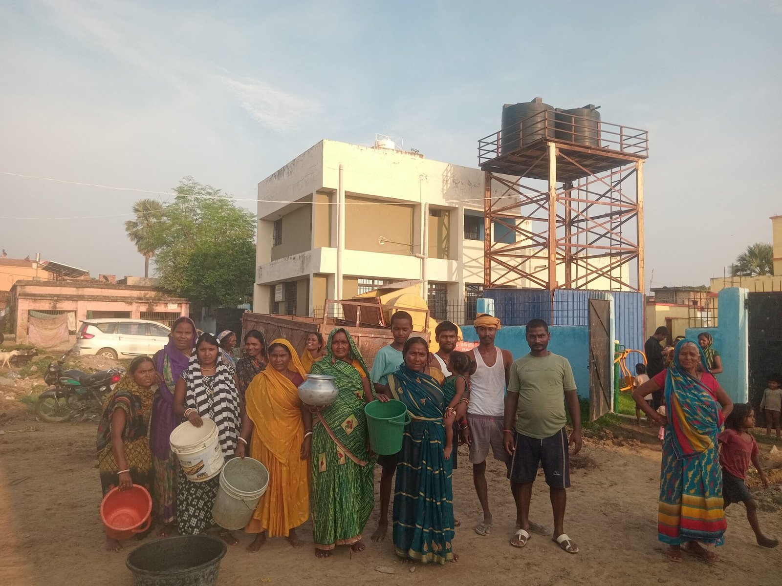 Around 150 houses are facing drinking water crisis during the scorching heat. PHED said it would send a mechanic to investigate on Tuesday.