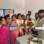 Naval Kishore Yadav launched a public relations campaign in educational institutions of Bihar Sharif for the welfare of teachers.