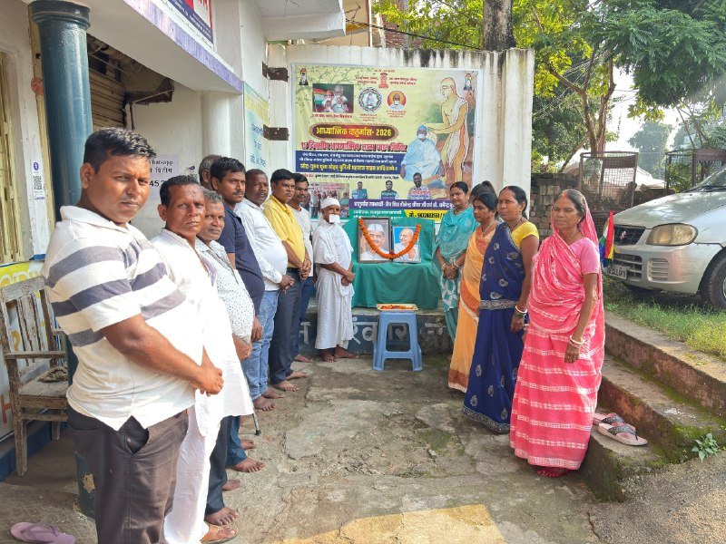 Cleanliness drive held at Krishna Dental and Eye Hospital on Gandhi-Shastri Jayanti.