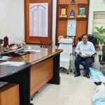Administration holds key meeting with political parties regarding the Patna Teachers' and Graduates' constituency elections.
